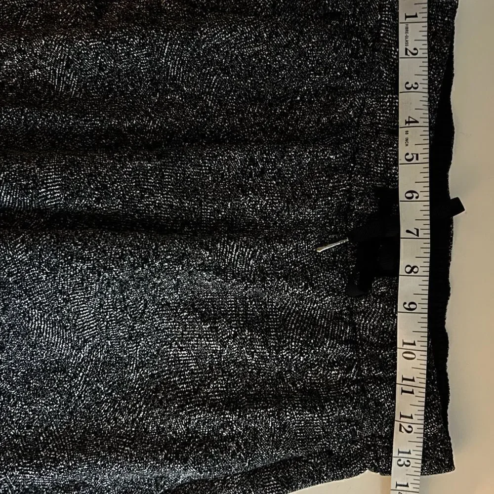 Lululemon Black White Print On The Fly Pant Drawstring Waist Jacquard Size 4